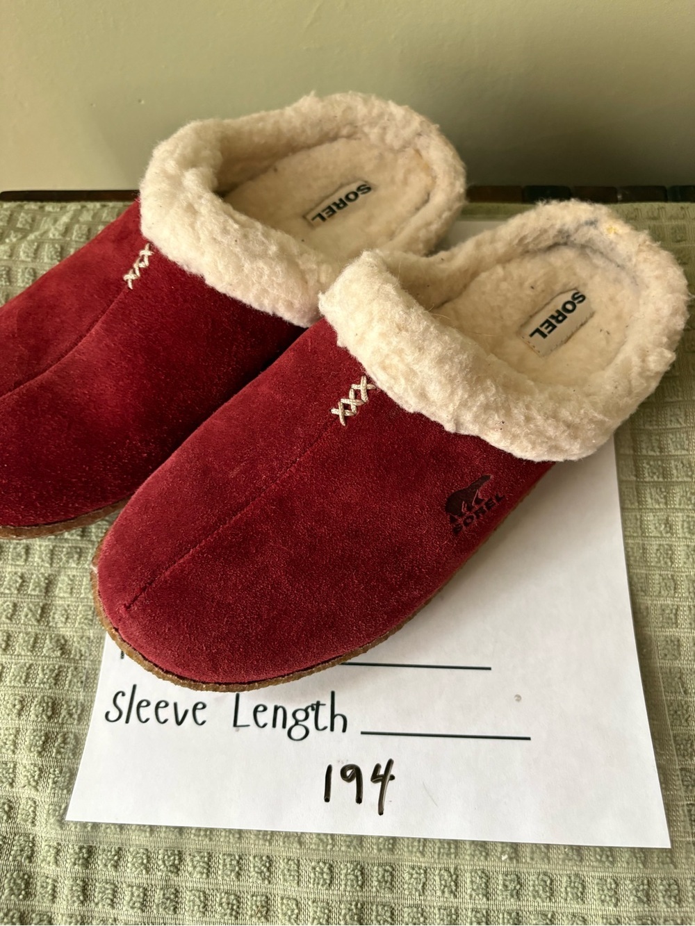 Sorel Red suede fleece-Lined Slip-Ons slippers Sz 9 - Picture 8 of 8